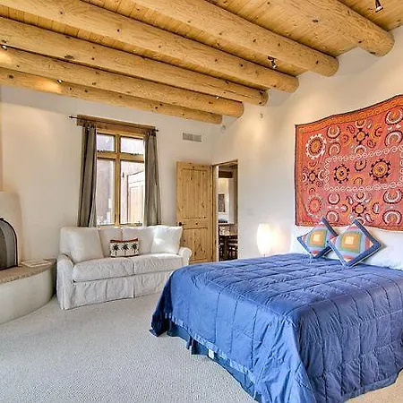 Bishops Vista Two-bedroom Apartment Santa Fe