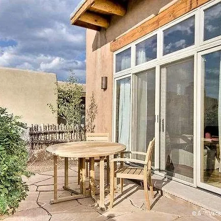 Bishops Vista Two-bedroom Apartment Santa Fe